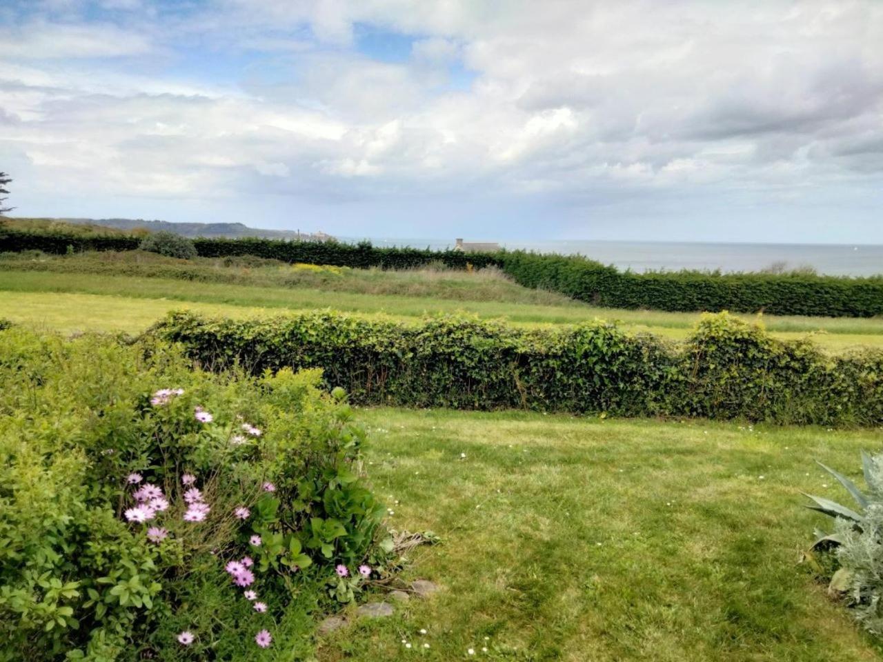 Bienvenue Au Studio L'Escale Bleue Avec Vue Mer Et Sur Le Cap Frehel Saint-Cast-le-Guildo Buitenkant foto
